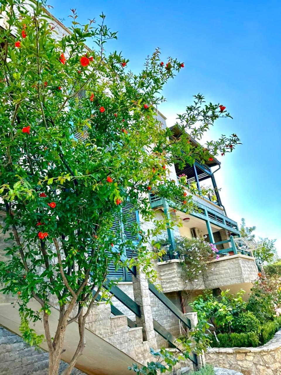 Vila Rina At Aquamarine Residence Vlorë Exterior foto